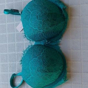 34D Victoria's Secret Bra